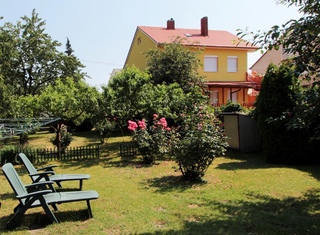 Roselio Garden Apartment Hévíz Екстериор снимка